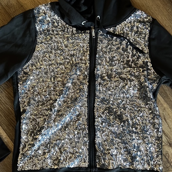 VS Pink Black Set with Sequins 🌹🌹 - Picture 8 of 13